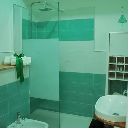 Casa Torrese Alojamento de Acomodação e Pequeno-almoço Torre del Greco
