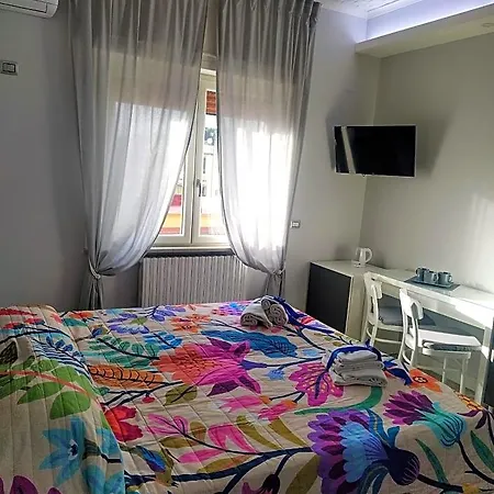 Casa Torrese Alojamento de Acomodação e Pequeno-almoço Torre del Greco